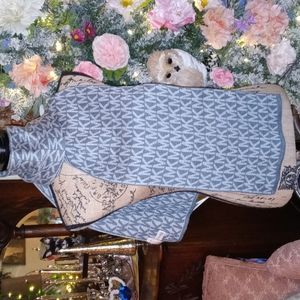New-Michael Kors Scarf